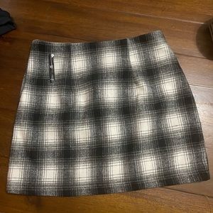 Black and white plaid skirt forever 21